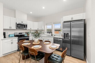 6409 Richard St in San Diego, CA - Building Photo - Building Photo