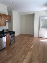 380 Harvard St, Unit 2 in Cambridge, MA - Building Photo - Building Photo