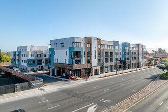 3041 El Camino Real in Santa Clara, CA - Building Photo - Building Photo