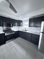 338 Prestley Rd, Unit #2 in Bridgeville, PA - Building Photo