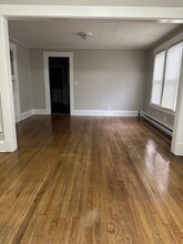 22 Franklin St, Unit 1R in Chicopee, MA - Building Photo - Building Photo