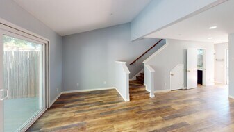 2220 Exposition Dr in San Luis Obispo, CA - Building Photo