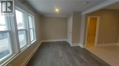 181 King St E in Kitchener, ON - Building Photo - Building Photo