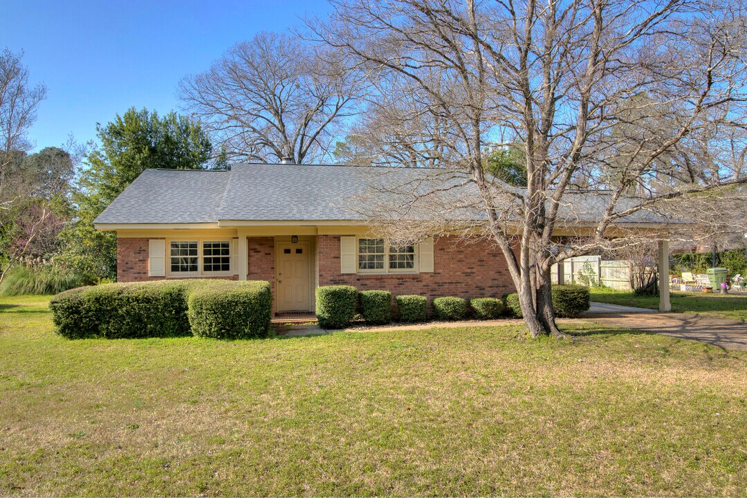 407 Alice Ct in Sumter, SC - Building Photo