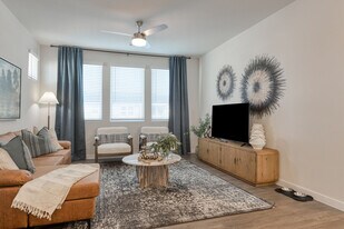 Ascend on Potranco in San Antonio, TX - Building Photo