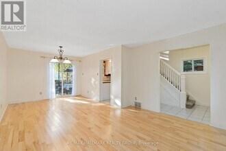 3 Ashbury Pl in Ottawa, ON - Building Photo - Building Photo