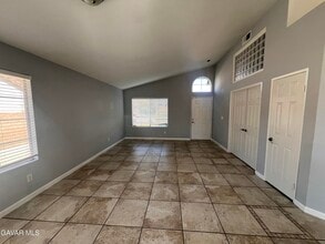 39821 Milan Dr in Palmdale, CA - Building Photo - Building Photo