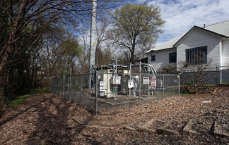 615 Seigle Ave in Charlotte, NC - Building Photo