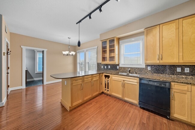 property at 3015 Chenevert St