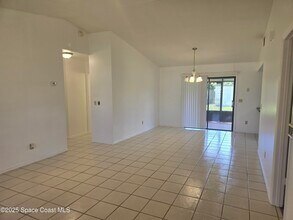 1666 Uniontown St SE in Palm Bay, FL - Building Photo - Building Photo
