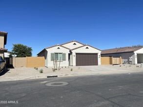 876 E Cactus Wren Dr in Casa Grande, AZ - Building Photo - Building Photo