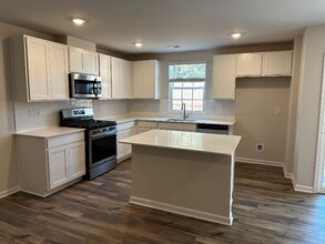 203 Eagle Watch Wy in Greer, SC - Building Photo - Building Photo