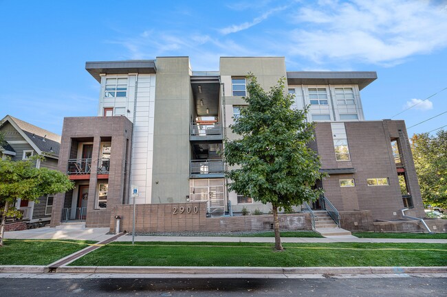 2900 Wyandot St in Denver, CO - Foto de edificio - Building Photo