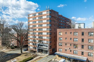 243 South Harrison Street in East Orange, NJ - Building Photo