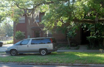 2830 Park St in Jacksonville, FL - Foto de edificio - Building Photo