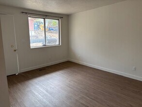 2122 Orchard Dr in Bountiful, UT - Building Photo - Building Photo