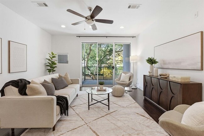 property at 2002 Glen Allen St