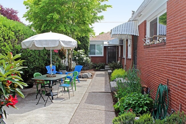 property at 1902-1910-1910 N Kilpatrick St