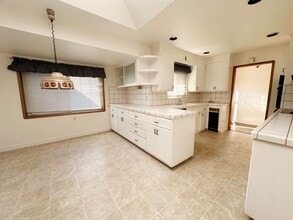 4674 Richmond Ave in Fremont, CA - Building Photo - Building Photo