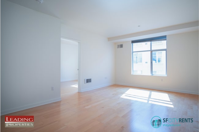 451 Kansas St in San Francisco, CA - Foto de edificio - Building Photo