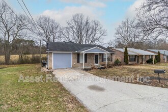 5505 Elaine Ln in Knoxville, TN - Building Photo - Building Photo