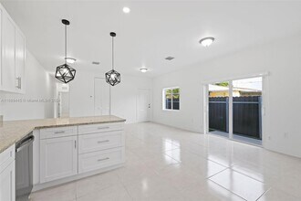 11238 SW 187th St-Unit -0 in Miami, FL - Building Photo - Building Photo
