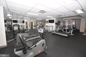 10001 Windstream Dr, Unit 1 in Columbia, MD - Building Photo - Building Photo