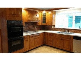 455 W Church St in Slatington, PA - Building Photo