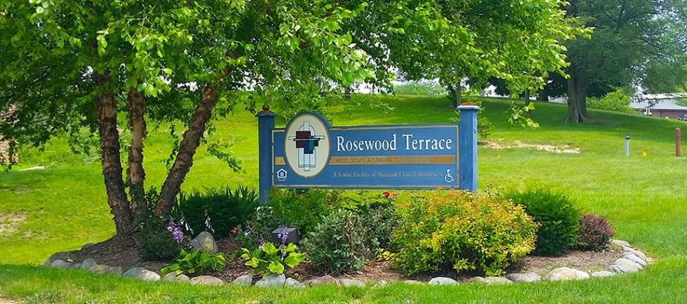 Rosewood Terrace in Richmond, IN - Foto de edificio