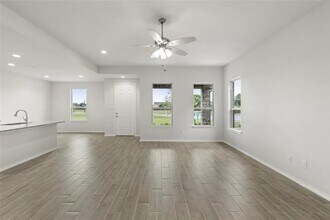 2004 Poppy Way in Mesquite, TX - Building Photo - Building Photo
