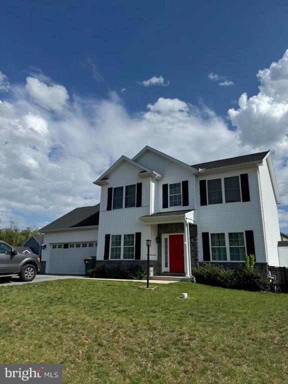 224 Westgate Dr in Mt Holly Springs, PA - Building Photo - Building Photo