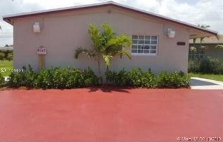 22300 SW 116th Ave in Miami, FL - Building Photo