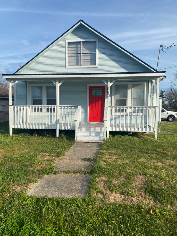 property at 170 E Brimstone St