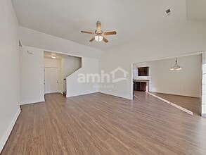 3415 Cornerstone Dr in Murfreesboro, TN - Foto de edificio - Building Photo