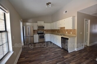 4198 Highgate Ct in North Charleston, SC - Building Photo - Building Photo