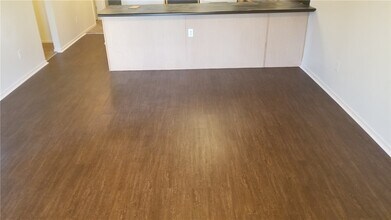 819 W Piedmont Pl, Unit 3 in Fayetteville, AR - Building Photo - Building Photo