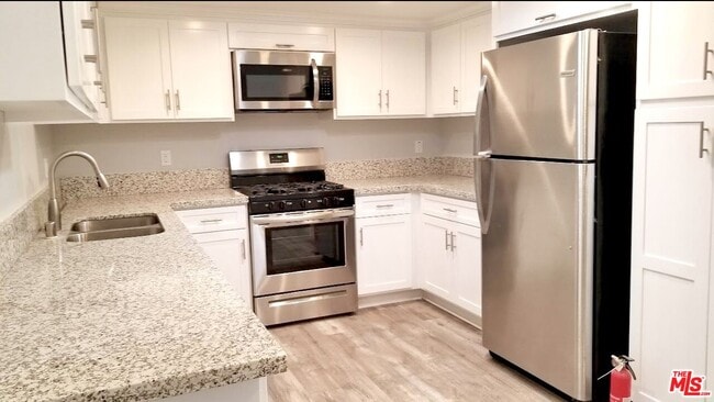 14420 Rosecrans Ave in La Mirada, CA - Building Photo - Building Photo