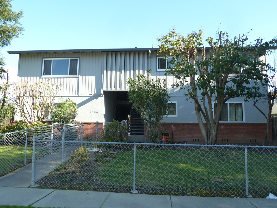 40510 Chapel Way in Fremont, CA - Building Photo