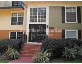 4176 Versailles Dr in Orlando, FL - Building Photo