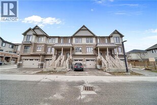 70 Willowrun Dr in Kitchener, ON - Building Photo