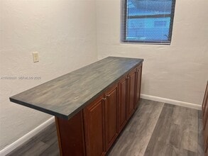 715 NE 6th St in Hallandale Beach, FL - Building Photo - Building Photo