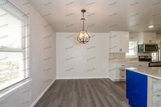 4104 Tesson St in St. Louis, MO - Building Photo - Building Photo