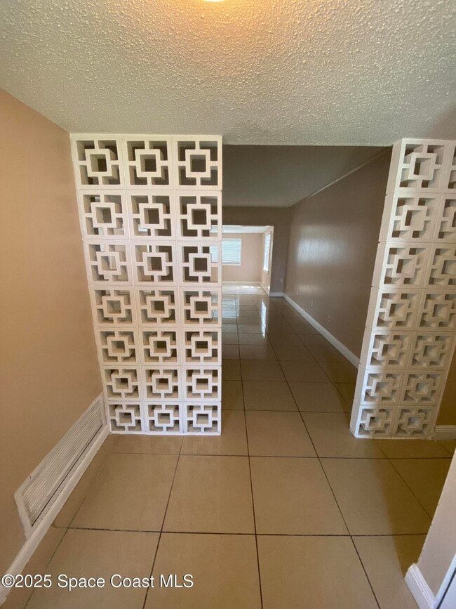2014 Port Malabar Blvd NE in Palm Bay, FL - Building Photo - Building Photo