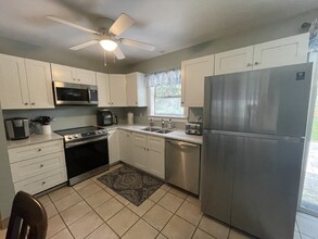 10 Myrtle Island Rd in Bluffton, SC - Building Photo - Building Photo