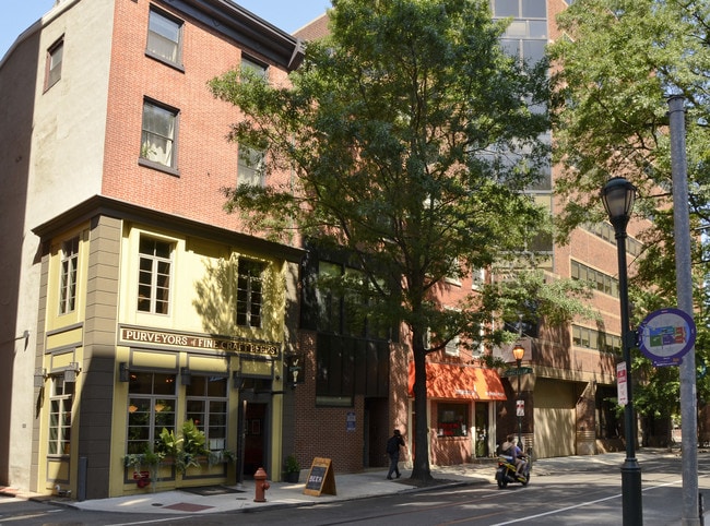 216 S 11th St in Philadelphia, PA - Building Photo - Building Photo