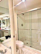 3530 Mystic Pointe Dr, Unit 2504 in Aventura, FL - Building Photo - Building Photo