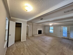 307 Kuwe Trail in Hinesville, GA - Building Photo - Building Photo
