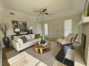 2303 Purser Dr in Killeen, TX - Foto de edificio - Building Photo