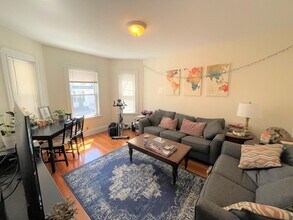 10 Chandler St, Unit 1 in Somerville, MA - Building Photo - Building Photo