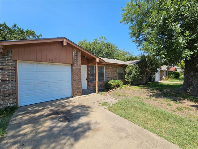 property at 736 Lisa Ln